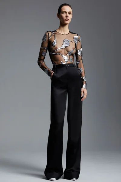 Look 30